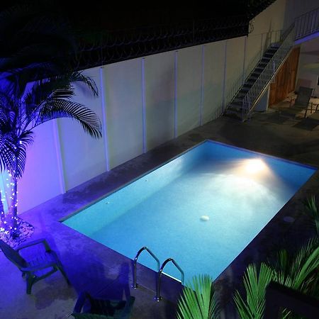Tuanis Aparthotel Jaco Bilik gambar