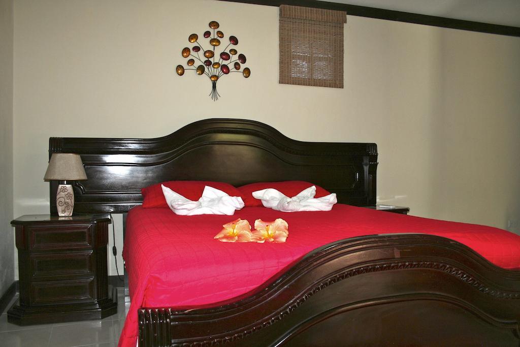 Tuanis Aparthotel Jaco Bilik gambar