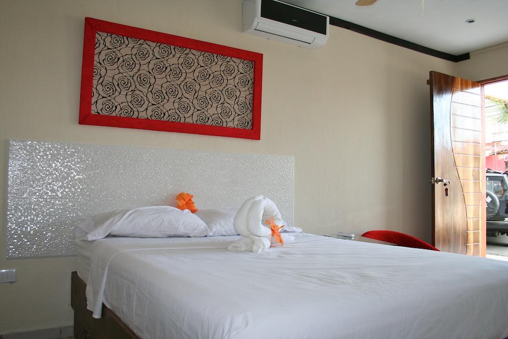 Tuanis Aparthotel Jaco Bilik gambar