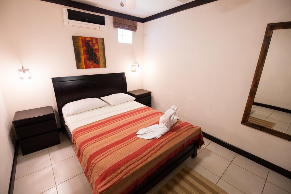 Tuanis Aparthotel Jaco Luaran gambar