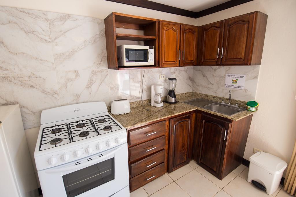 Tuanis Aparthotel Jaco Luaran gambar