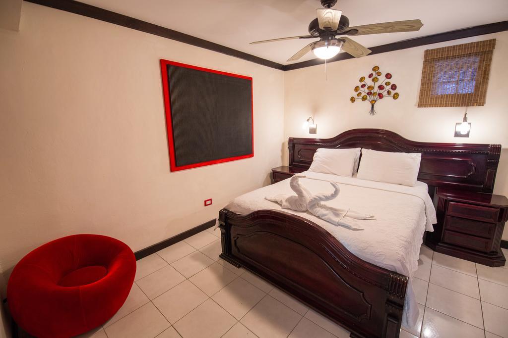 Tuanis Aparthotel Jaco Luaran gambar